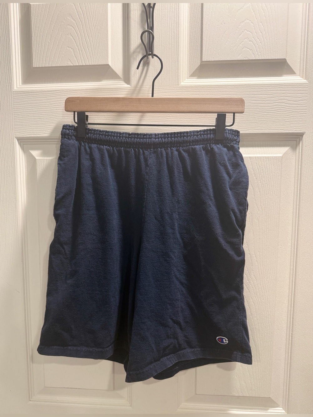 Champion Men’s Navy Athletic Shorts Size Medium | Logo Sweat Shorts - Picture 2 of 7